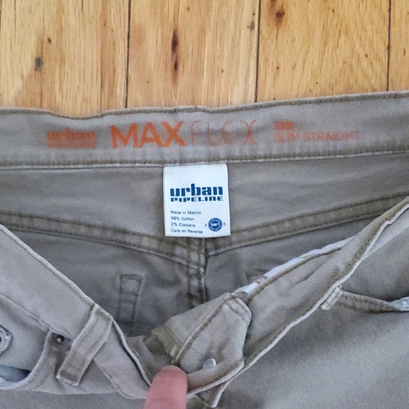Urban Pipeline size 32 X 30 SLIM STRAIGHT Very good conditions khaki color - Picture 8 of 17